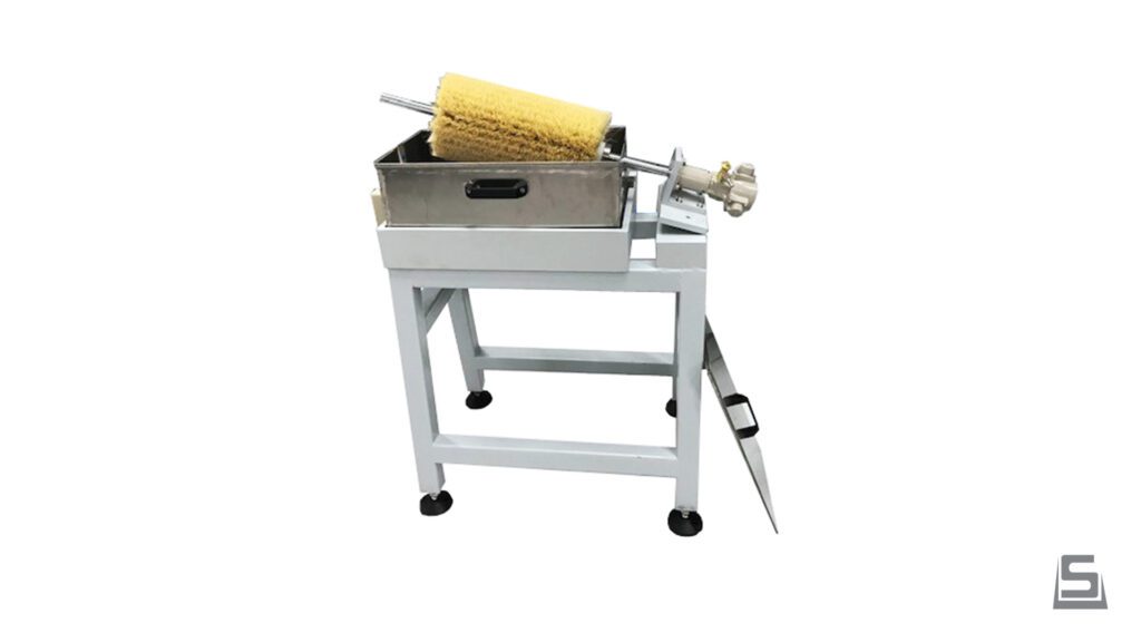 Soest Machinery | Brush cleaner #1 | For efficient industrial brush maintenance. View here.