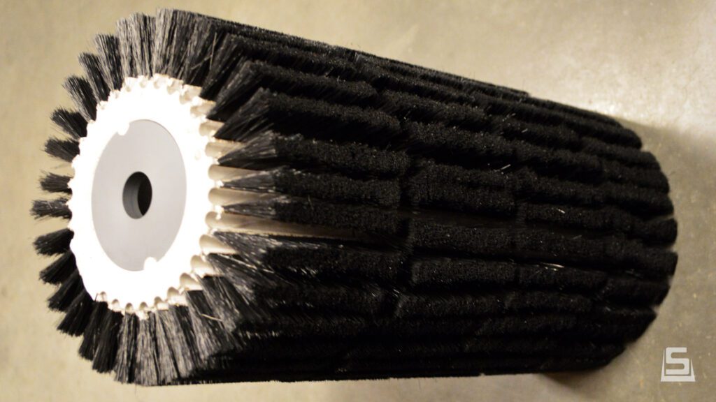 Soest Machinery | Brush cleaner #3 | For efficient industrial brush maintenance. View here.