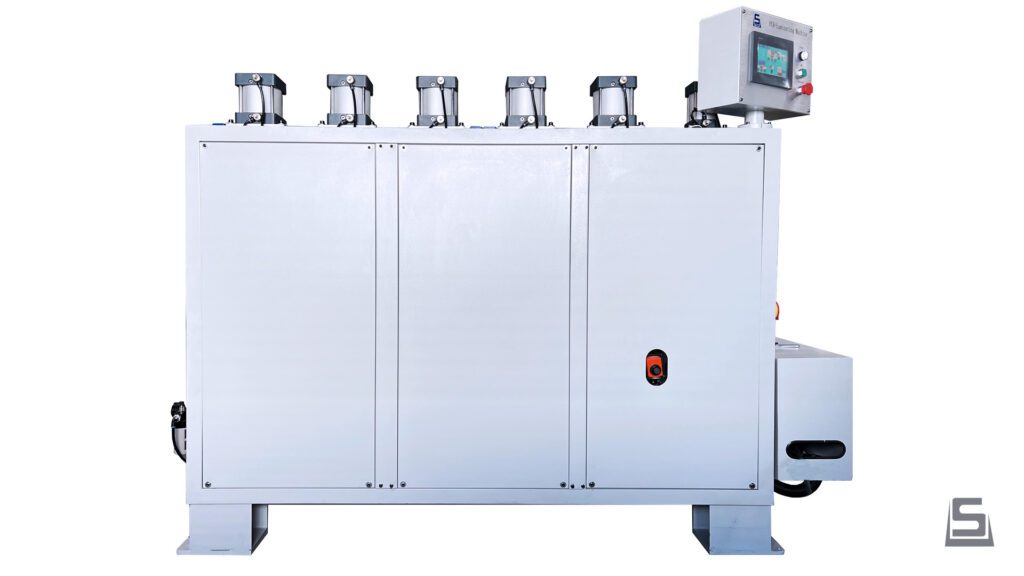 Soest Machinery | Roller press - CAL #3 | For high-quality industrial material bonding. View here.