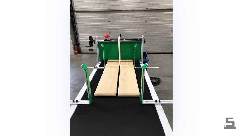 Soest Machinery | Infeed system - H #3 | Transport system for streamlined production. View here.