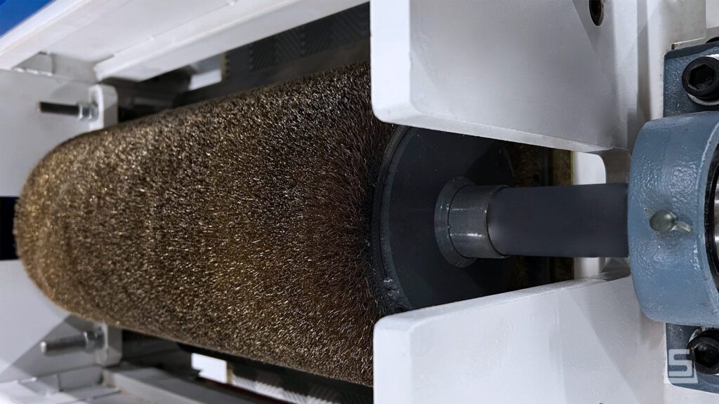 Soest Machinery | Structure brushing machine - SBL #4 | Enhance the natural grain of wood, ideal for texture and surface refinement. View here.